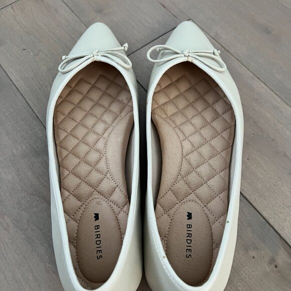 Birdies The Goldfinch Ecru Leather Ballet Flats - Picture 2 of 9